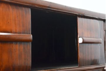 中古　高級品　極上　美品　凝ったつくりが美しい、本格的なアンティーク調李朝棚(アジアンキャビネット、朝鮮棚、李朝箪笥、収納棚)(R-055751)