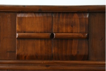 中古　高級品　極上　美品　凝ったつくりが美しい、本格的なアンティーク調李朝棚　(R-055751)