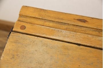 イギリスアンティーク　タイムスリップしたような感覚を味わえる!天板が開いて収納できるスクールデスク(机、在宅ワーク、在宅用テーブル、作業台)(R-055756)