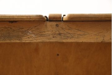 イギリスアンティーク　タイムスリップしたような感覚を味わえる!天板が開いて収納できるスクールデスク(机、在宅ワーク、在宅用テーブル、作業台)(R-055756)