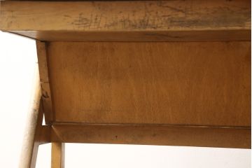 イギリスアンティーク　タイムスリップしたような感覚を味わえる!天板が開いて収納できるスクールデスク(机、在宅ワーク、在宅用テーブル、作業台)(R-055756)