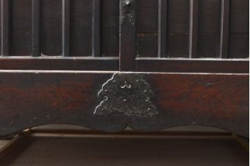 和製アンティーク　江戸時代　古作　古き時代の風合いが味のある大型車箪笥(時代箪笥、収納棚、戸棚)(R-055757)