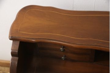 ビンテージ家具　マホガニー材　スラっと伸びる猫脚が優雅な雰囲気のデスク(ワークデスク、コンソールテーブル、ライティングデスク、机、在宅ワーク、在宅用ヴィンテージ)(R-055758)