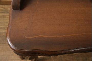 ビンテージ家具　マホガニー材　スラっと伸びる猫脚が優雅な雰囲気のデスク(ワークデスク、コンソールテーブル、ライティングデスク、机、在宅ワーク、在宅用ヴィンテージ)(R-055758)