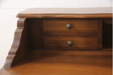 ビンテージ家具　マホガニー材　スラっと伸びる猫脚が優雅な雰囲気のデスク(ワークデスク、コンソールテーブル、ライティングデスク、机、在宅ワーク、在宅用ヴィンテージ)(R-055758)