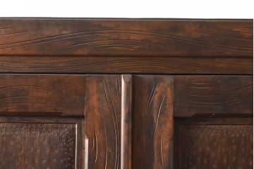 中古　美品　軽井沢彫り　衣装盆付き!　前面いっぱいに彫られた菖蒲が見事な和たんす(和箪笥、着物タンス、洋服たんす、引き出し、チェスト)(R-055763)