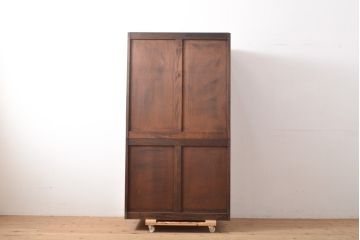 中古　美品　軽井沢彫り　衣装盆付き!　前面いっぱいに彫られた菖蒲が見事な和たんす(和箪笥、着物タンス、洋服たんす、引き出し、チェスト)(R-055763)