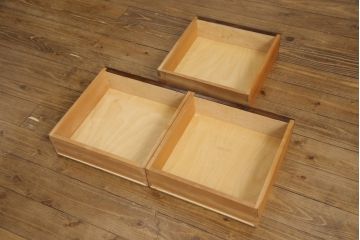 中古　松本民芸家具　シンプルで使いやすいK-3型食器棚(戸棚、収納棚、キャビネット)(定価約63万7千円)(R-055764)