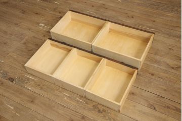 中古　美品　北海道民芸家具　HM160K　洗練された佇まいが上品な食器棚(本箱、収納棚、飾り棚、キャビネット)(R-055770)