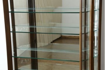 中古　超美品　DREXEL HERITAGE(ドレクセルヘリテイジ)取り扱い　アメリカ高級家具　KARGES(カーゲス)　キャビネット(定価約500万円)(キュリオケース、ガラスケース、飾り棚、収納棚)(R-055776)