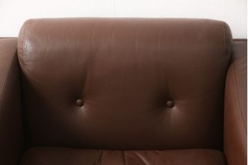 希少!　ビンテージ家具　YAMAHA(ヤマハ、山葉)　ナラ材と本革(レザー)の使い込まれた味わいを感じる1人掛けソファ(一人掛けソファ、アームチェア、ヴィンテージ)(R-055780)