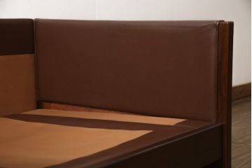 希少!　ビンテージ家具　YAMAHA(ヤマハ、山葉)　ナラ材と本革(レザー)の使い込まれた味わいを感じる1人掛けソファ(一人掛けソファ、アームチェア、ヴィンテージ)(R-055780)