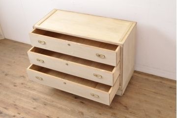 中古　リメイク　伝統工芸士・頓所芳男　品のある佇まいが美しい加茂桐箪笥・下段(胴厚)(総桐たんす、着物箪笥、衣装タンス、和タンス)(R-055784)