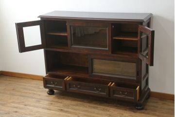 中古　美品　松本民芸家具　和モダンな雰囲気漂うC型サイドボード(食器棚、キャビネット、収納棚)(定価約84万円)(R-055802)