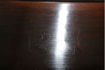 中古　美品　花梨(カリン)　アジアンテイストなお部屋づくりにもオススメの飾り棚(茶棚、戸棚、収納棚)(R-055815)