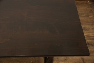 中古　松本民芸家具　F型食卓　クラシカルな脚のデザインが目を引くダイニングテーブル(定価約33万円)(作業台、食卓、ワークデスク、4人掛け、4P)(R-055820)