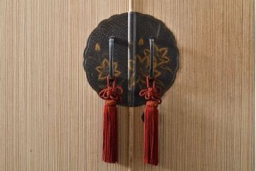 中古　最高級　伝統工芸士　田澤謙介作　凛とした佇まいが気品を感じさせる加茂桐箪笥(大丸、四方丸、桐たんす、着物箪笥、衣装タンス、和タンス)(定価約220万円)(R-055822)