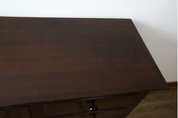 中古　美品　松本民芸家具　シックなインテリアと相性の良いE型チェスト　定価約50万円相当　(R-055834)