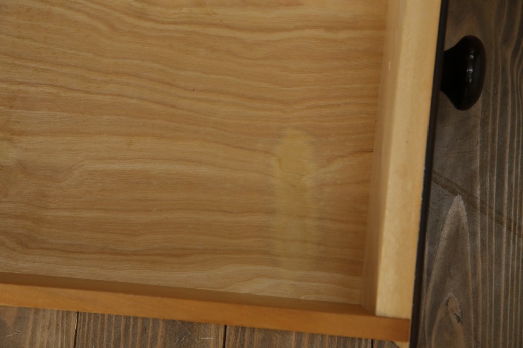 中古　美品　松本民芸家具　シックなインテリアと相性の良いE型チェスト　定価約50万円相当　(R-055834)