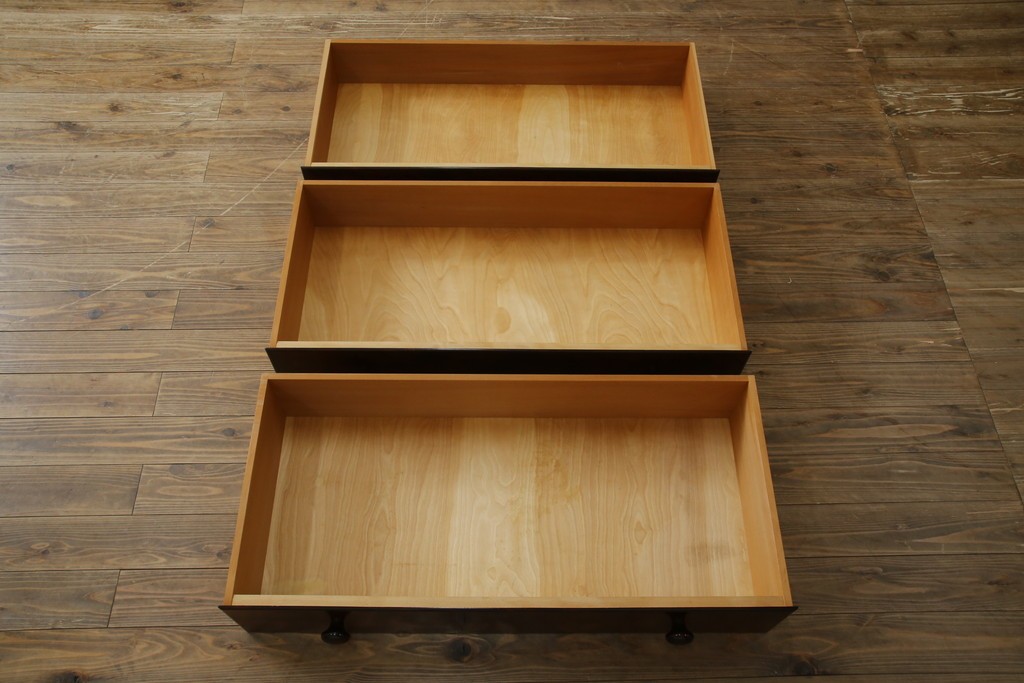 中古　美品　松本民芸家具　シックなインテリアと相性の良いE型チェスト　定価約50万円相当　(R-055834)