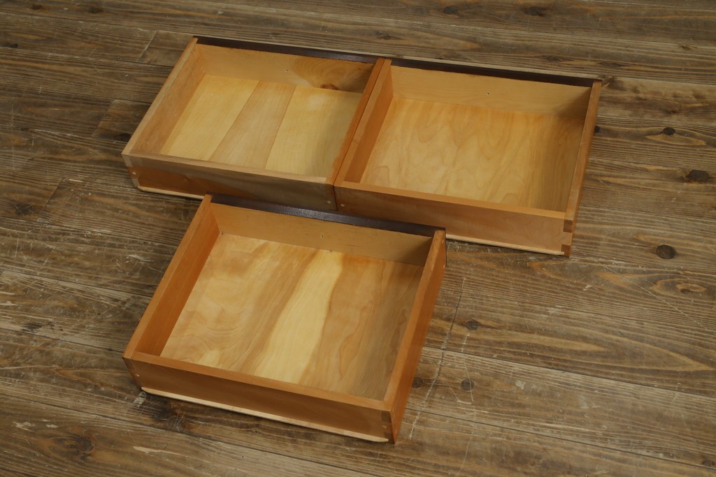 【SY様ご決済用】中古　松本民芸家具　和モダンな佇まいが美しいG-III型面取り食器棚　定価約83万円　(R-055850)