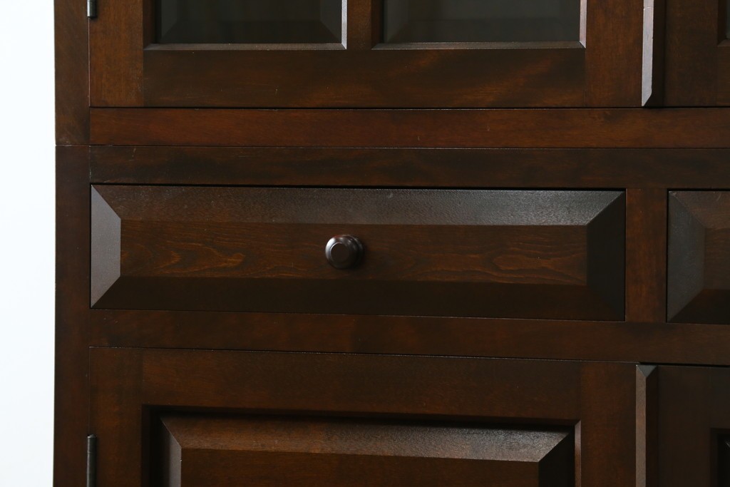 【SY様ご決済用】中古　松本民芸家具　和モダンな佇まいが美しいG-III型面取り食器棚　定価約83万円　(R-055850)