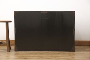 和製アンティーク　黒漆　重厚感ある佇まいが目を引く庄内箪笥ローボード(テレビ台、ローチェスト、引き出し、和たんす)(R-055851)