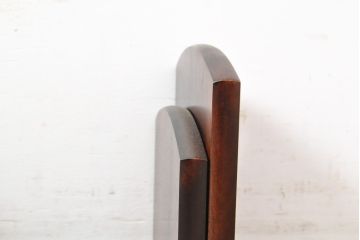 中古　美品　国産民芸家具　用途に合わせてフレキシブルに使えるブックスタンド2台セット(本立て)(R-055861)