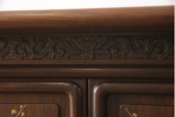 中古　美品　最高級　総シタン材(紫檀)　高蒔絵入り　大振りなサイズで存在感抜群の飾り棚(茶棚、茶箪笥、戸棚、収納棚)(R-055888)