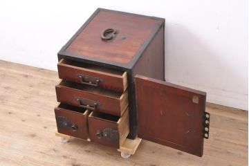 極上品・極美品!　完全オリジナル　総欅材製・厚手金具の素晴らしい作り!アンティーク佐渡船箪笥(掛硯型、懸硯型、時代箪笥、工芸箪笥、骨董)(R-055889)