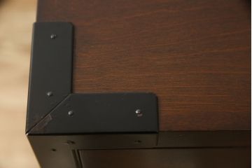 中古　松本民芸家具　高山式　507型 和モダンな空間におすすめの金具付きタンス(衣装箪笥、収納たんす、引き出し、チェスト)(R-055898)