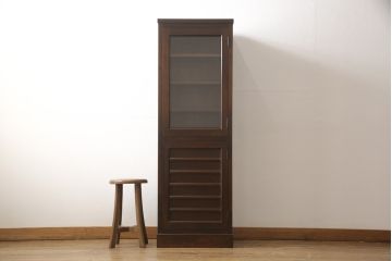 中古　美品　松本民芸家具　スリムで取り入れやすい縦型収納棚(食器棚、本箱、サイドキャビネット)(R-055899)