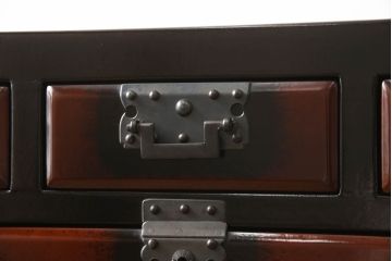 中古　美品　民芸城山　重厚な雰囲気漂う高級品の一閑張りチェスト(一貫張り、衣装箪笥、収納タンス、たんす、引き出し)(R-055901)