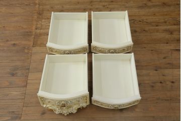 中古　美品　SILIK(シリック)　ロココ調　きらびやかな装飾に目を奪われるキャビネット(定価約250万円)(キュリオケース、飾り棚、収納棚、店舗什器)(R-055918)