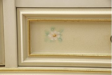 中古　イタリア　SILIK(シリック)　ロココ調　小花柄が可愛らしい雰囲気を醸し出すテレビボード(サイドボード、サイドキャビネット、リビングボード、テレビ台)(R-055920)