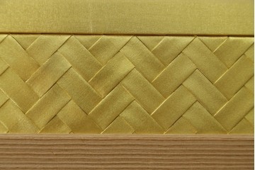 中古　美品　伝統工芸品　名古屋総桐箪笥(並厚・四方丸)　衣装盆に至るまで凝ったつくりの高級品着物箪笥　(R-055924)