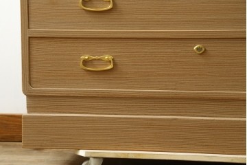 中古　美品　伝統工芸品　名古屋総桐箪笥(並厚・四方丸)　衣装盆に至るまで凝ったつくりの高級品着物箪笥　(R-055924)