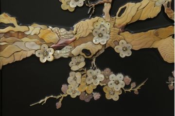 中古　美品　最高級品　組立て式　希少!豪華絢爛な装飾が存在感を放つ螺鈿細工のワードローブ(衣装タンス、収納棚、洋服タンス)(定価約500万円)(R-055928)