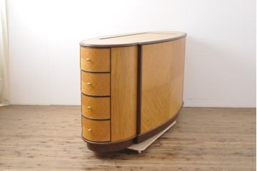 中古　アメリカ高級家具　モダンなデザインが目を引くカウンターテーブル(サイドボード、収納棚、作業台、店舗什器)(R-055932)