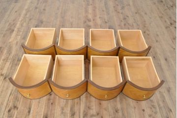 中古　アメリカ高級家具　モダンなデザインが目を引くカウンターテーブル(サイドボード、収納棚、作業台、店舗什器)(R-055932)