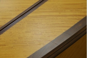 中古　アメリカ高級家具　モダンなデザインが目を引くカウンターテーブル　(R-055932)