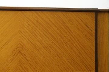 中古　アメリカ高級家具　モダンなデザインが目を引くカウンターテーブル　(R-055932)
