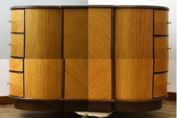 中古　アメリカ高級家具　モダンなデザインが目を引くカウンターテーブル　(R-055932)