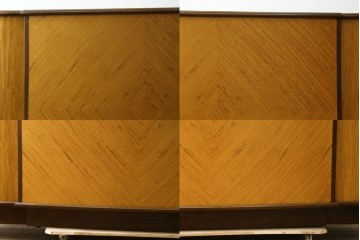 中古　アメリカ高級家具　モダンなデザインが目を引くカウンターテーブル　(R-055932)