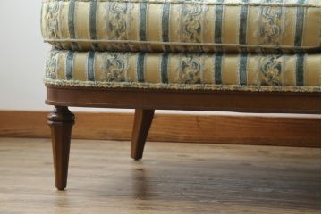 中古　DREXEL HERITAGE(ドレクセルヘリテイジ)　Upholstery(アップホルスタリー)　ワンランク上の上質なお部屋作りにぴったりの3人掛けソファ(アームソファ、3P)(R-055934)