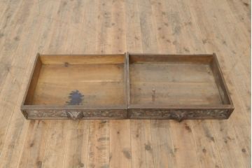 フランスアンティーク　まるで美術品!最高級の彫刻が目を引くオーク材製キャビネット(カップボード、食器棚、陳列棚、収納棚)(R-055935)