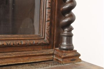 フランスアンティーク　まるで美術品!最高級の彫刻が目を引くオーク材製キャビネット(カップボード、食器棚、陳列棚、収納棚)(R-055935)