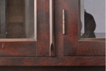 中古　美品　国産民芸家具　ガラス引き戸・開き戸付き!上質な作りの食器棚(キャビネット、カップボード、収納棚、戸棚)(R-055937)