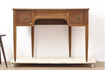 中古　DREXEL HERITAGE(ドレクセルヘリテイジ)　Triune(トライユン)　丸みのあるフォルムと高級感漂う佇まいが魅力の化粧台(ドレッサー、鏡台、引き出し、ミラー)(R-055938)