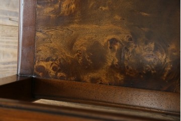 中古　美品　高級ヨーロッパ輸入家具　マホガニー材　サイドテーブル　定価約18万円　(R-055939)